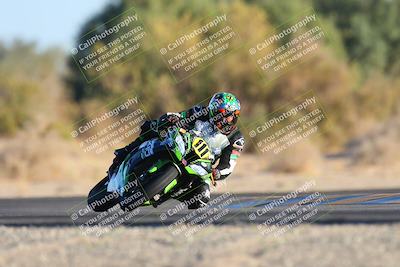 media/Dec-07-2024-CVMA (Sat) [[21c5f1ef85]]/Race 11-Amateur Supersport Open/